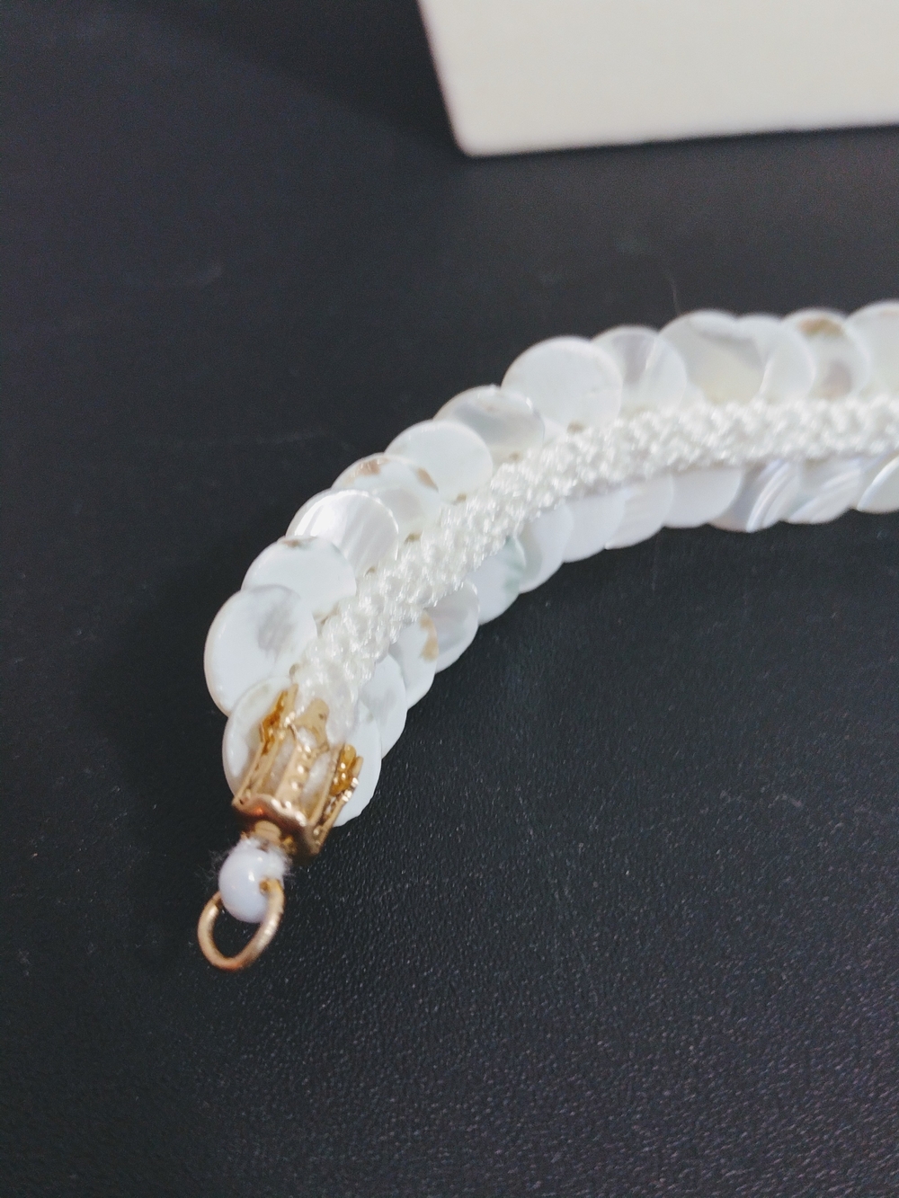 White Mother-of-Pearl Disc Bracelet - Women Jewelry - Picture 6 of 8